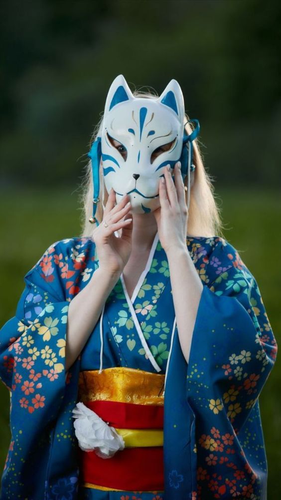 kitsune cosplay