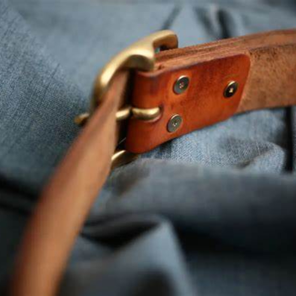 can you wear a brown belt with black pants