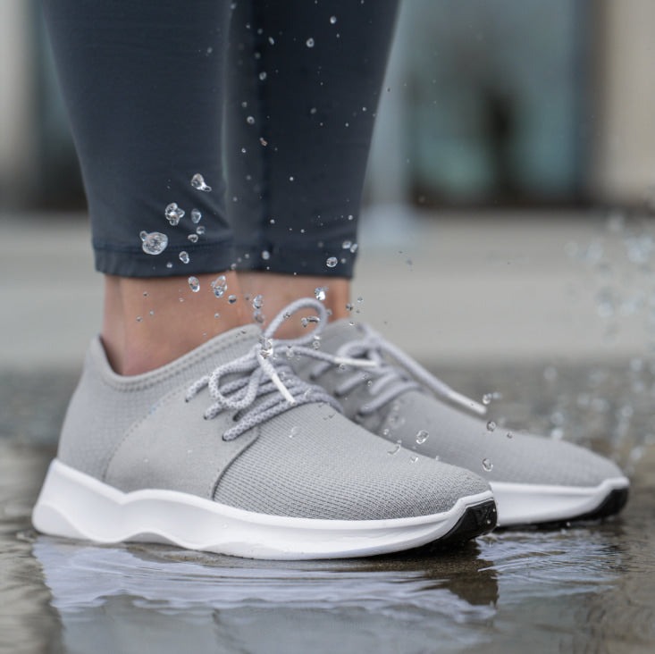 waterproof sports shoes