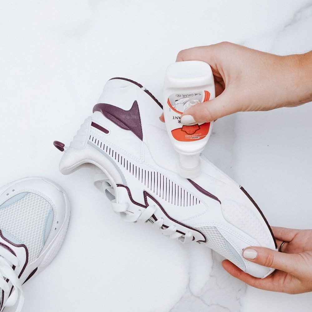 how to clean sports shoes